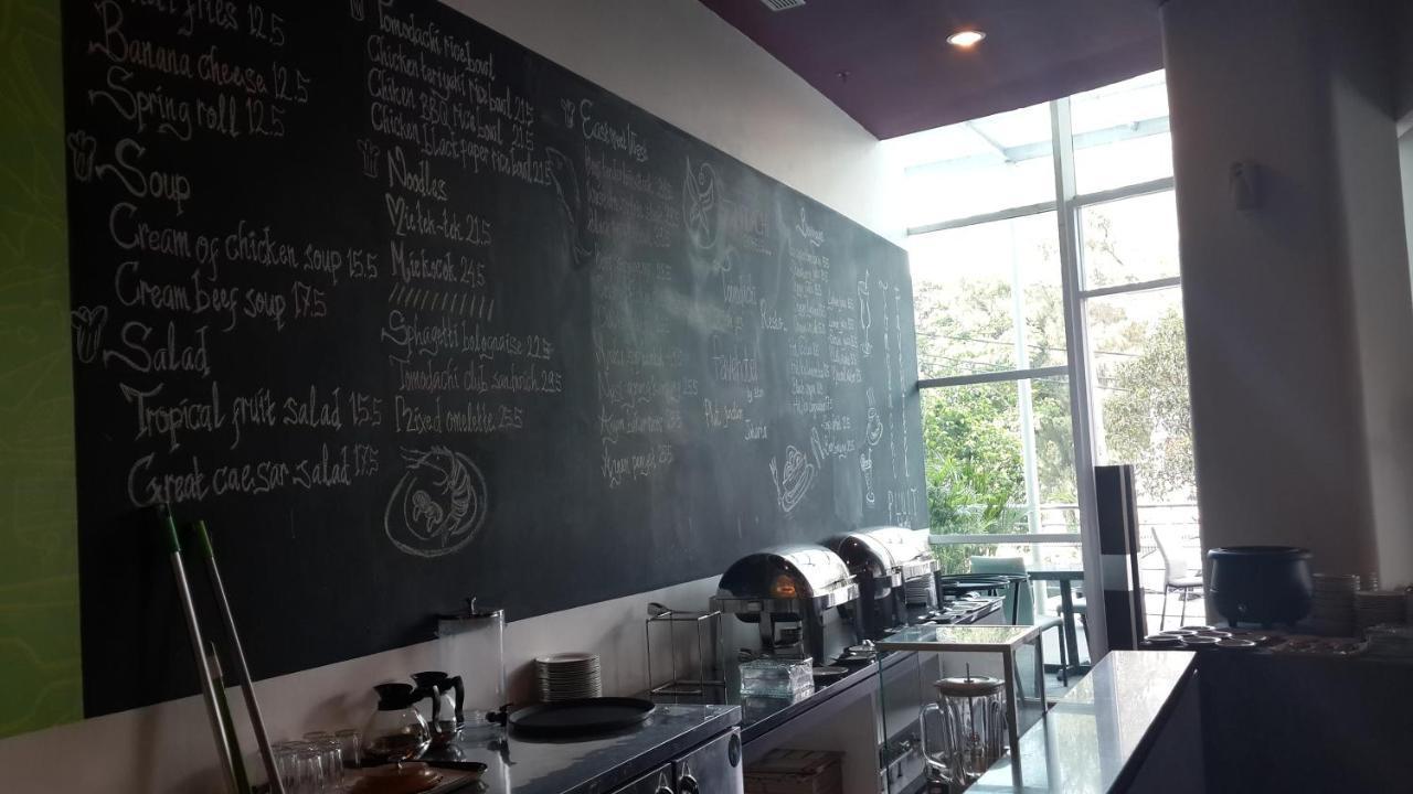 Favehotel Pluit Junction Джакарта Екстер'єр фото