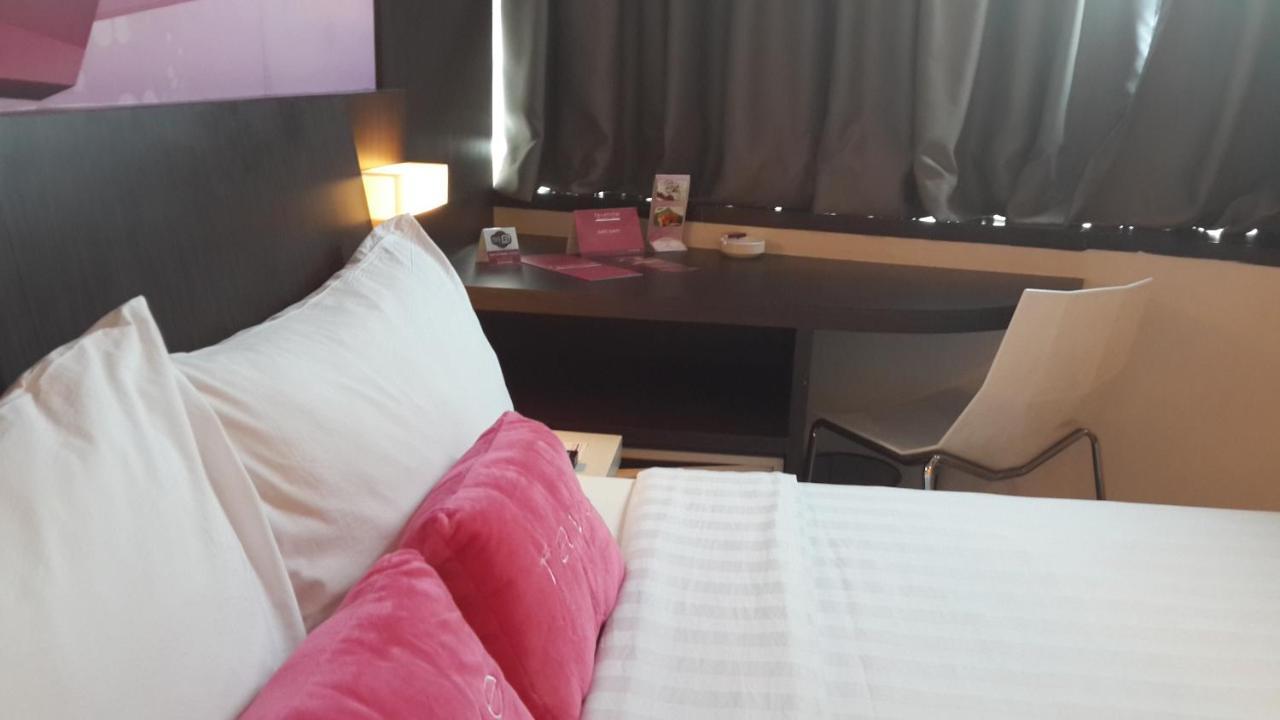 Favehotel Pluit Junction Джакарта Екстер'єр фото