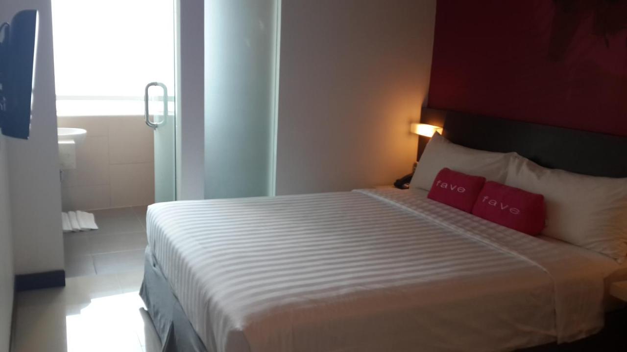 Favehotel Pluit Junction Джакарта Екстер'єр фото
