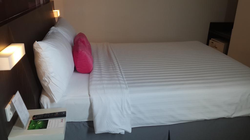 Favehotel Pluit Junction Джакарта Екстер'єр фото