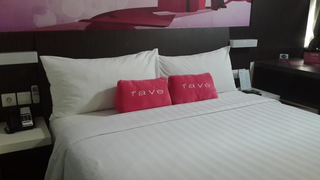 Favehotel Pluit Junction Джакарта Екстер'єр фото